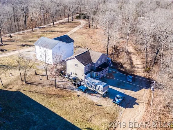 15 Cappel Rd #B, Eldon, MO 65026