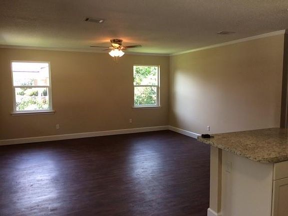 5th image of 133 McDowell Ave