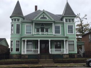 109 E Mound St, Circleville, OH 43113
