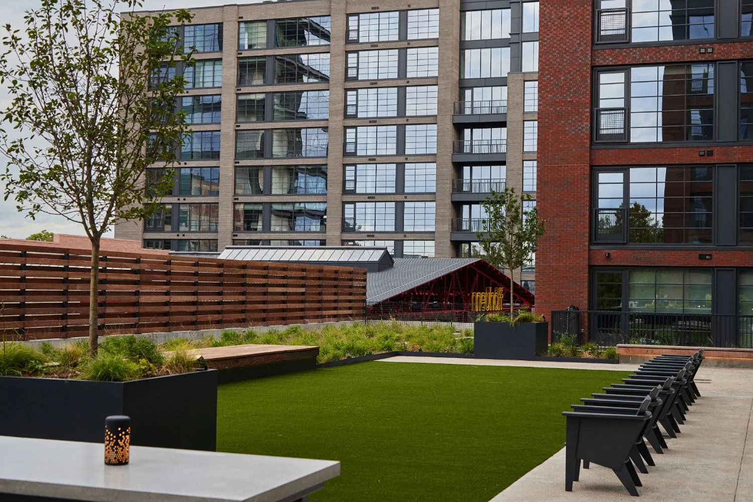 Neuhoff Residences — Photo 4