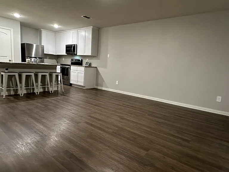 2503 Jax St — Photo 5