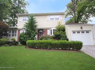345 George St, Staten Island, NY