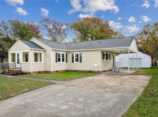 1604 Briarfield Rd, Hampton, VA 23661