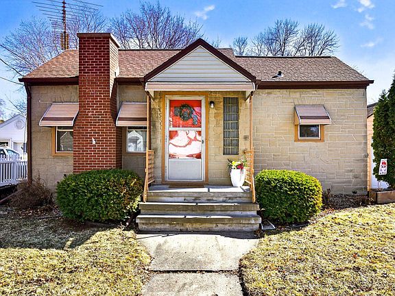 2nd image of 1108 N Gillett St