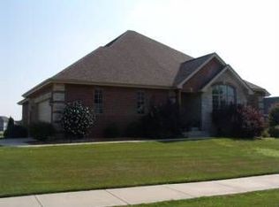 954 Kleven Ln, Crown Point, IN 46307