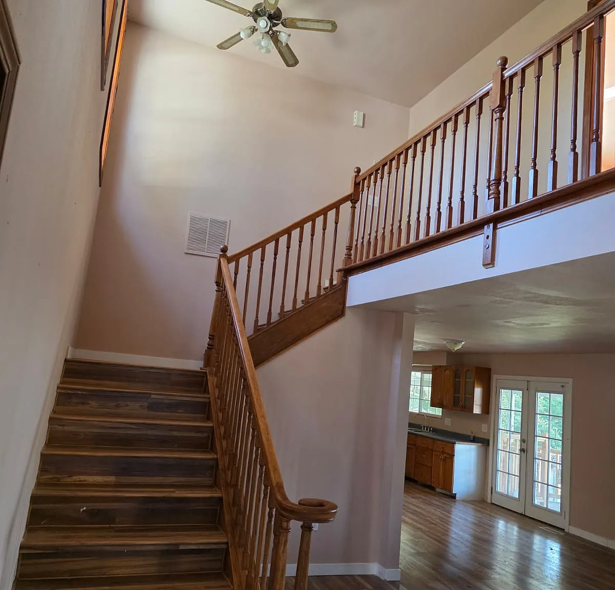 10 bed, 3098 sqft, $5,000 — Photo 4