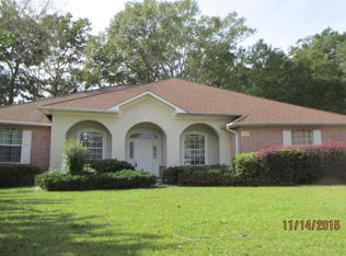 2525 Marple Way, Cantonment, FL 32533