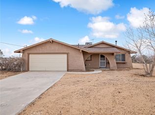 15338 Laguna Seca Dr, Apple Valley, CA 92307