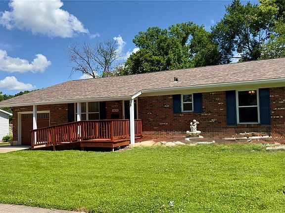 2nd image of 2424 Crislisa Dr