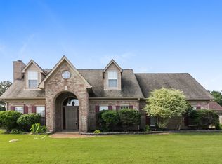15 Austin Cir, Oakland, TN 38060
