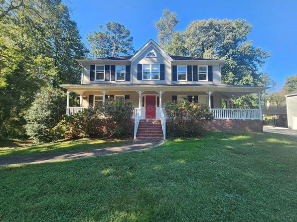 4860 Tremont Dr NE