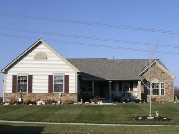 3099 Coltsbridge Dr, Lewis Center, OH 43035