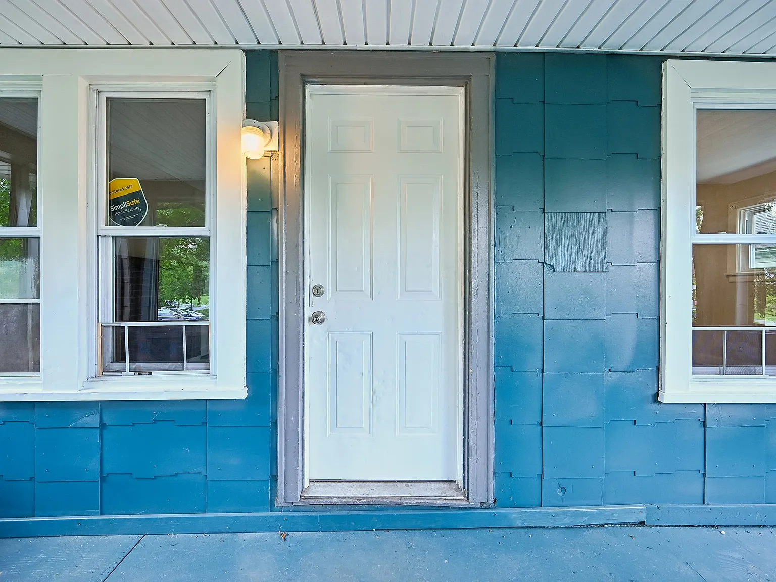 3 bed, 1028 sqft, $1,650 — Photo 4