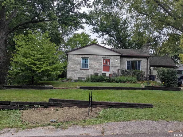 5802 S Madison St, Bartonville, IL 61607