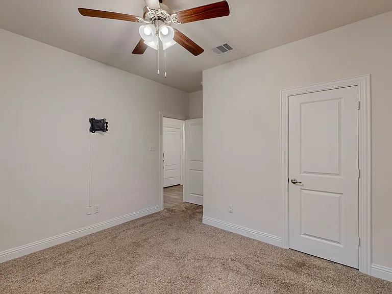 10925 Klondike Ln — Photo 27