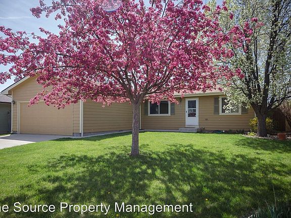 4th image of 65 Lodgepole Dr