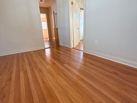 2nd image of 216-18 N Jackson St #216A