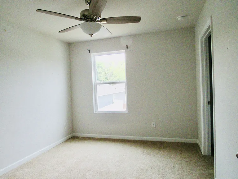 211 River Forest Dr — Photo 13