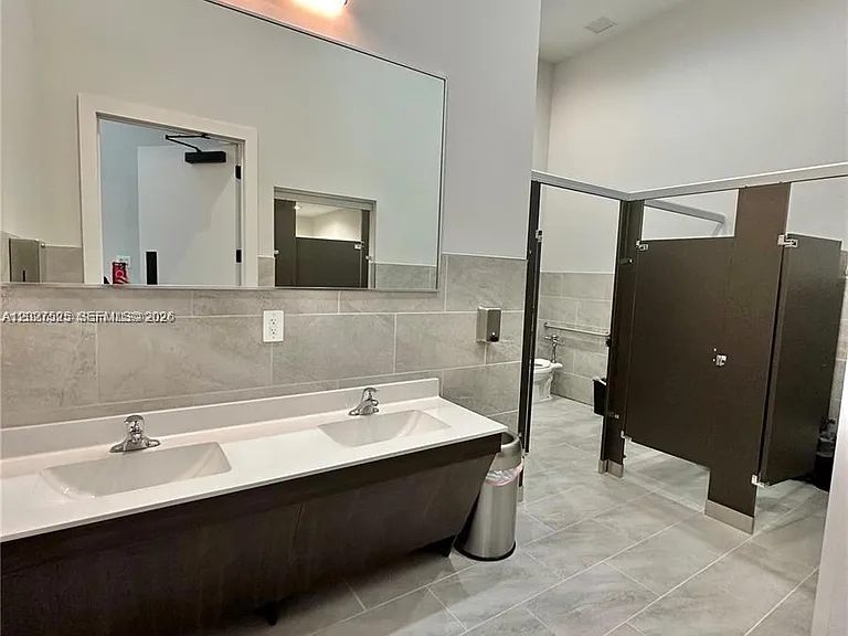 24242 SW 119th Pl #0 — Photo 37