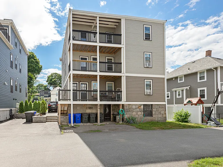 8 Hallet St #3 — Photo 24