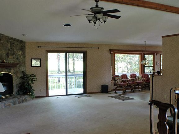 2nd image of 311 Snead Dr