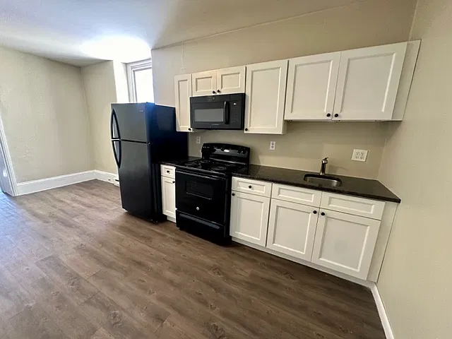 1 bed, $1,250 — Photo 3