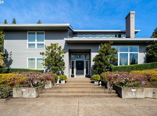 3708 SW Shattuck Rd, Portland, OR 97221