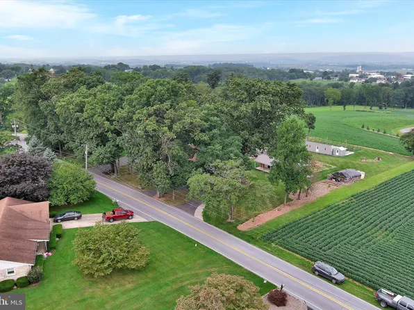 451 Yeagley Rd, Myerstown, PA 17067