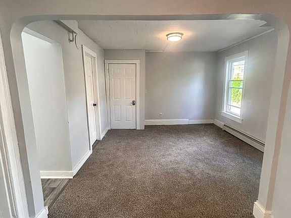 5th image of 14-16 Maple St #14-2
