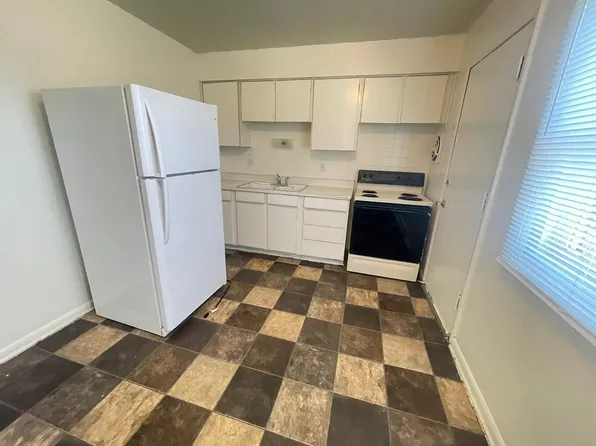 8127 W Thurston Ave #4, Milwaukee, WI 53218