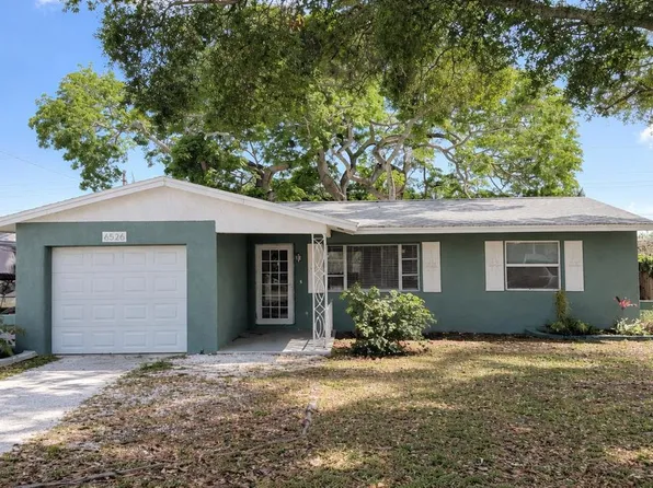 6526 43rd Ave N, Kenneth City, FL 33709