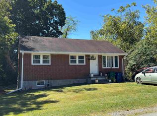 129 Tee St, Blacksburg, VA 24060