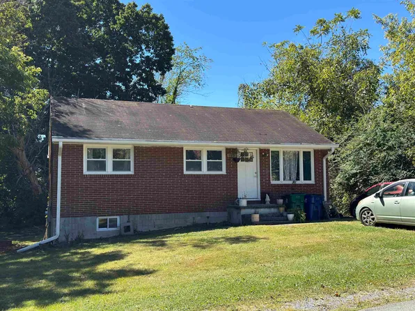 129 Tee St, Blacksburg, VA 24060