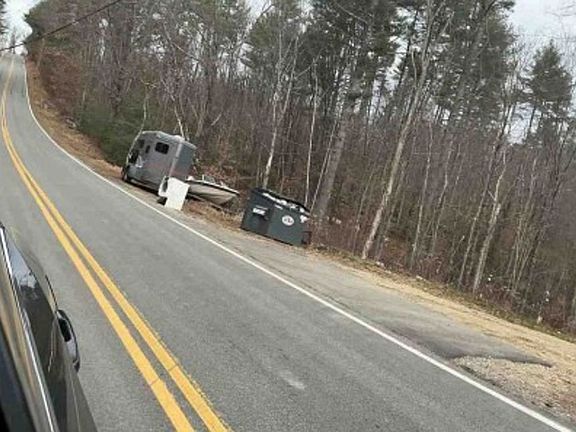 Exterior Neighborhood (street photo)