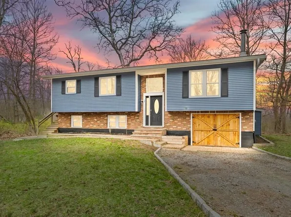 12 Jmae Circle, Dover Plains, NY 12522