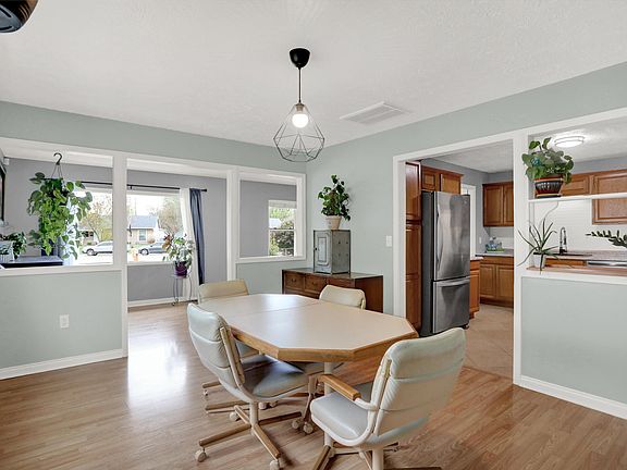 4th image of 122 Brunswick Dr