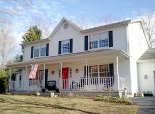 111 Oriole Ln, La Plata, MD 20646