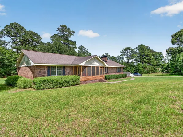 566 Howlandville Rd, Warrenville, SC 29851