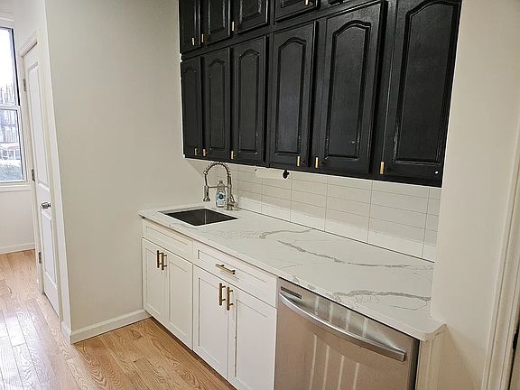 2nd image of 153 Saint Nicholas Ave #2L