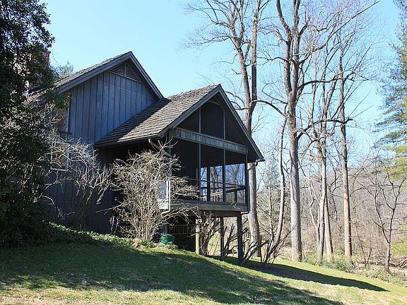 4th image of 44 Clifton Dr