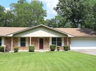 407 Pine Cir, Hallsville, TX 75650