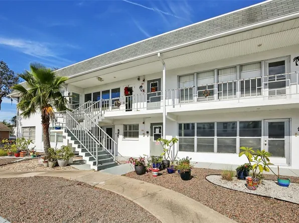 1221 Drew St APT C2, Clearwater, FL 33755