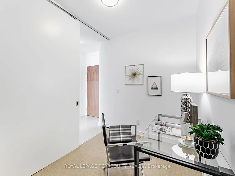 1 Market St #1410 — Photo 16