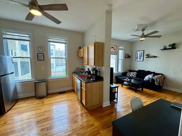 3417 N Janssen Ave #1R, Chicago, IL 60657