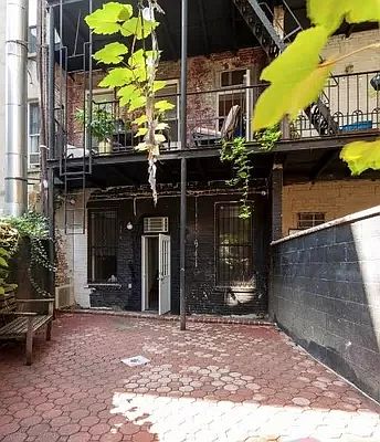 4th image of 561 Hudson St APT 2