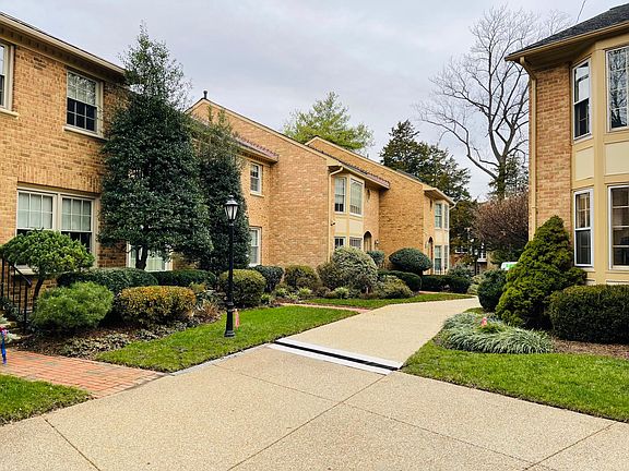 4th image of 7310 Aynsley Ln