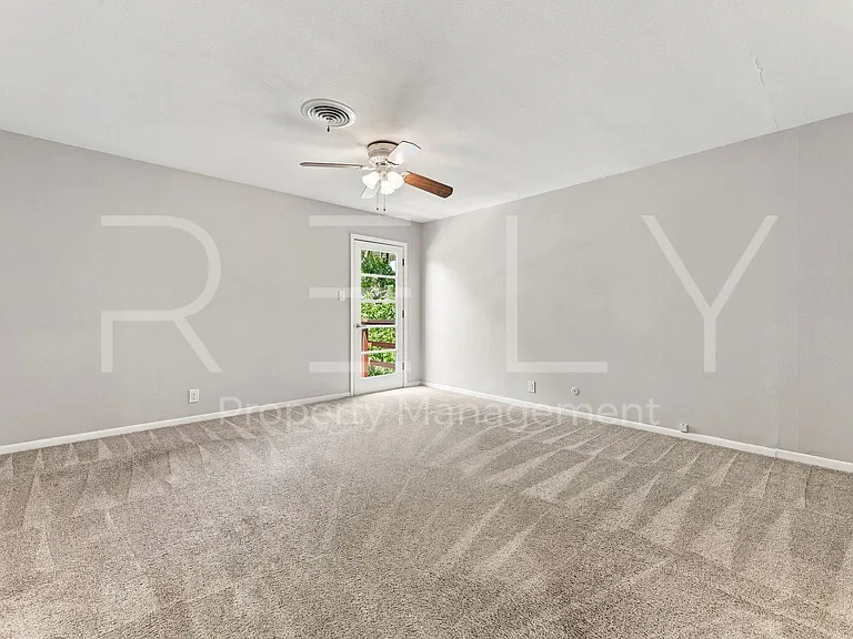 2404 Gabriel View Dr — Photo 25