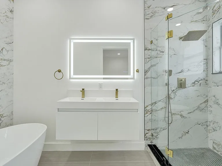 1213 W Las Olas Blvd — Photo 17