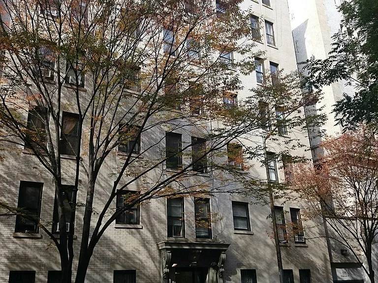 183 Thompson St #C7 — Photo 8