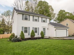 254 Doewood Ln, Rochester, NY 14606